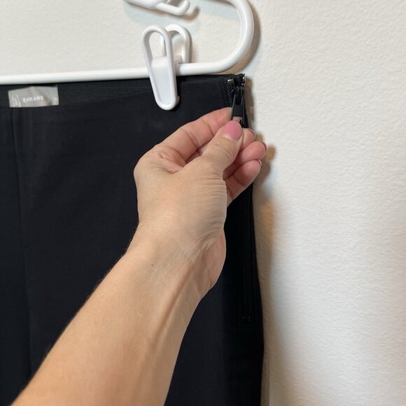 Everlane Black High Waisted Tapered Leg Crop Pants Women’s Size 14 Stretch Black - Picture 7 of 9